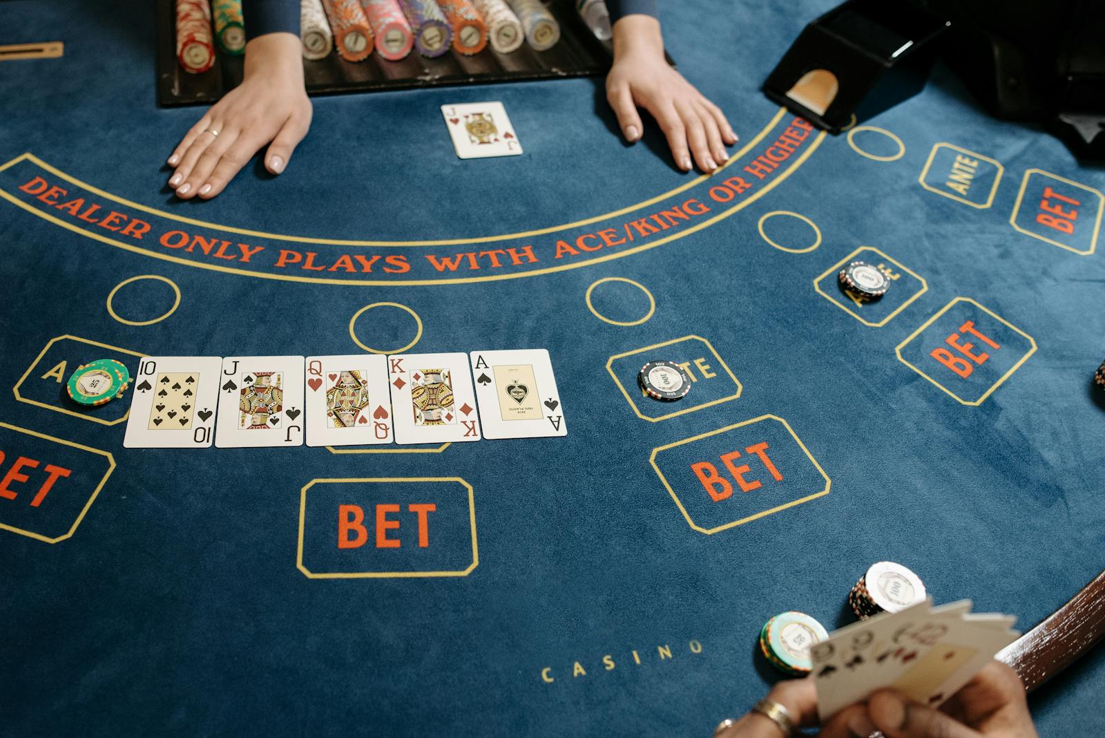 How to Play Blackjack Like a Pro